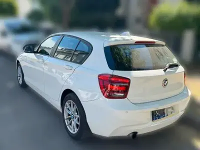 Usata BMW 116 Sport Line 136 CV (100 kW) 2014 Bianco Utilitaria