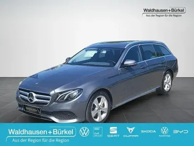 Gebraucht Mercedes E220 Avantgarde 194 PS (142 kW) 2018 Andere Kombi