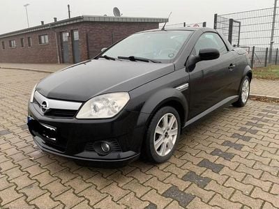 Gebraucht Opel Tigra 90 PS (66 kW) 2006 Schwarz Cabrio