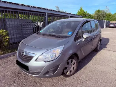 Brugt Opel Meriva Edition 101 HK (74 kW) 2010 Sølv MPV