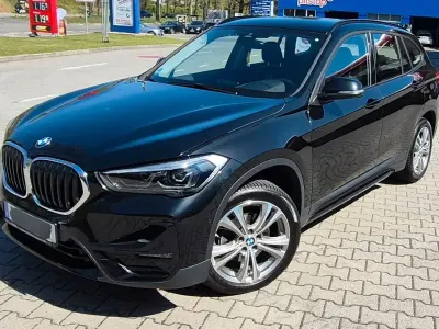Second-hand BMW X1 Sport Line 150 CP (110 kW) 2019 Negru SUV