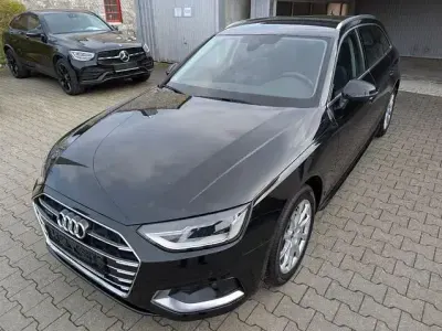 Gebraucht Audi A4 Advanced 204 PS (150 kW) 2023 Schwarz Kombi
