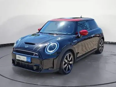 Gebraucht Mini Cooper S Classic 178 PS (130 kW) 2023 Schwarz Kleinwagen