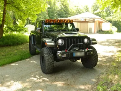 Gebraucht Jeep Gladiator 264 PS (194 kW) 2021 Schwarz Pickup