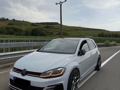 Gebraucht VW Golf VII GTI 320 PS (235 kW) 2019 Andere farben Kleinwagen