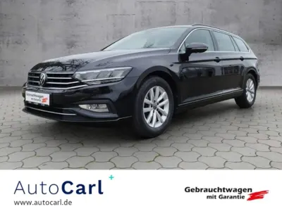 Gebraucht VW Passat Business 150 PS (110 kW) 2023 Deep black perleffekt Kombi