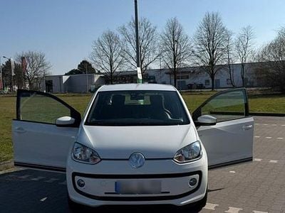 Gebraucht VW up! 75 PS (55 kW) 2016 Weiß Kleinwagen