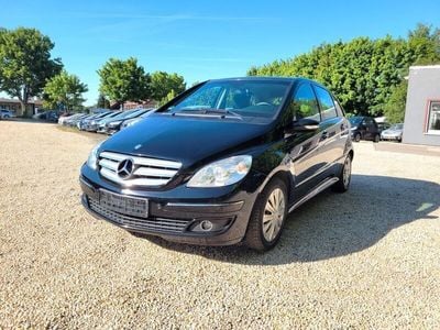 Mercedes B200