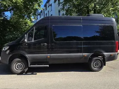 Gebraucht Mercedes Sprinter 190 PS (139 kW) 2020 Schwarz Van