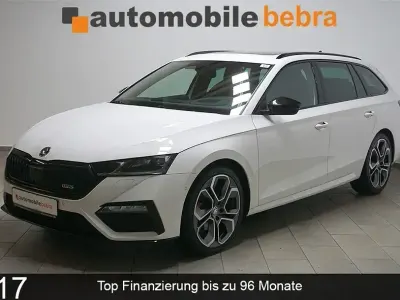 Gebraucht Skoda Octavia RS 200 PS (147 kW) 2023 Weiß Limousine