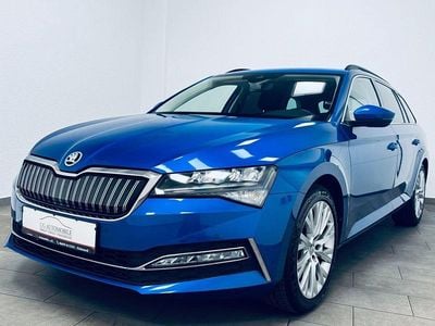 Gebraucht Skoda Superb Ambition 218 PS (160 kW) 2022 Blau Kombi