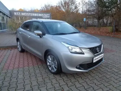 Gebraucht Suzuki Baleno 111 PS (81 kW) 2019 Premium silver (zqs) Kleinwagen