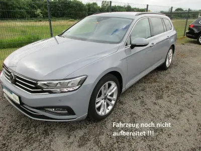 Gebraucht VW Passat Business 200 PS (147 kW) 2023 Grau Kombi