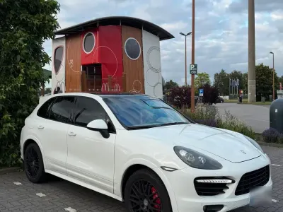 Gebraucht Porsche Cayenne 245 PS (180 kW) 2013 Weiß SUV
