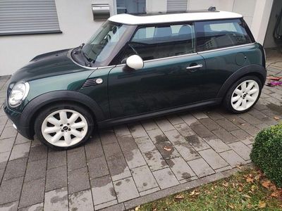 Grün Gebraucht 2010 Mini Cooper Kleinwagen | 3.800 €