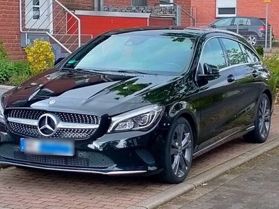 gebraucht Mercedes CLA200 Shooting Brake Urban, AHK, LED,Navi