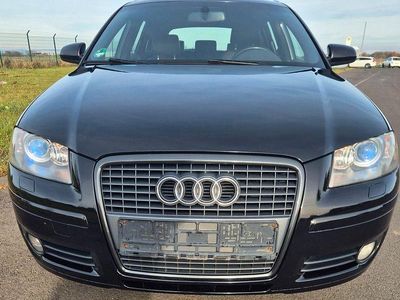 Schwarz Gebraucht 2007 Audi A3 Attraction Limousine | 4.999 €