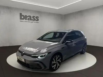 Usata VW Golf VIII R-line 150 CV (110 kW) 2024 Grigio Berlina