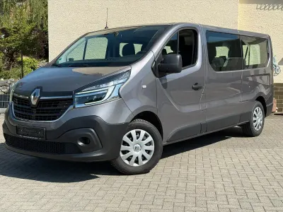 Usata Renault Trafic 120 CV (88 kW) 2020 Grigio Monovolume