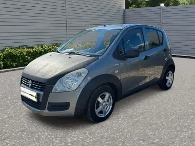Gebraucht Suzuki Splash Basic 65 PS (47 kW) 2009 Grau Kleinwagen