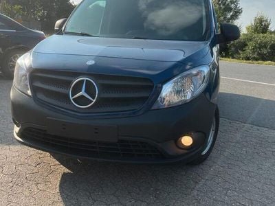 Mercedes Citan 109