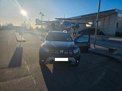 Gebraucht Dacia Duster Prestige 131 PS (96 kW) 2022 Grau SUV