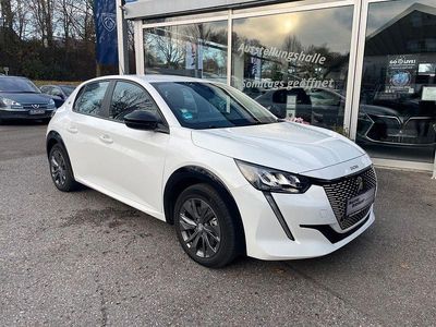 Gebraucht Peugeot e-208 Active 100 kW (136 PS) 2022 Weiß Kleinwagen