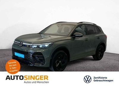 Gebraucht VW Tiguan R-line 193 PS (141 kW) 2024 Cipressinogrün metallic SUV