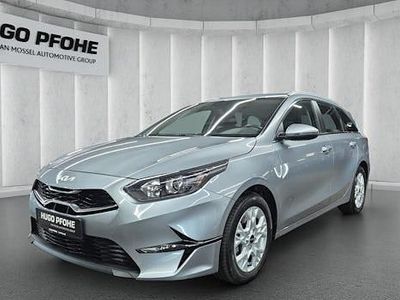 Silber Gebraucht 2023 Kia Ceed Sportswagon Vision Kombi | 18.500 € (Fairer Preis)