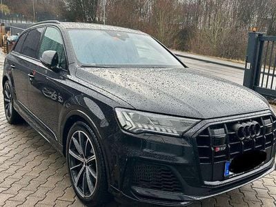 Schwarz Gebraucht 2020 Audi SQ7 Sport SUV | 53.500 € (Fairer Preis)