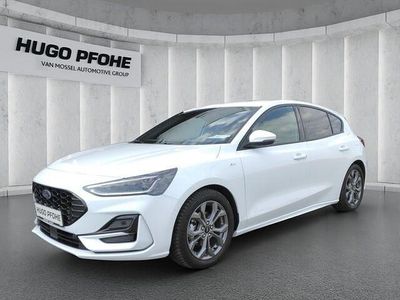 Gebraucht Ford Focus ST-Line X 155 PS (114 kW) 2024 Frozen white uni Limousine
