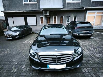 Schwarz Gebraucht 2016 Mercedes E220 Limousine | 17.900 € (Fairer Preis)