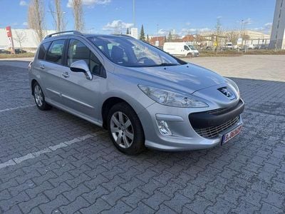 Gebraucht Peugeot 308 Premium 120 PS (88 kW) 2011 Silber Kombi