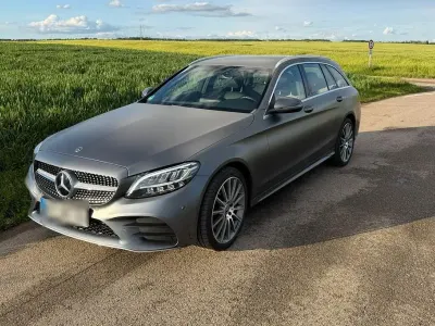 Gebraucht Mercedes C300 AMG line 258 PS (189 kW) 2019 Grau Kombi