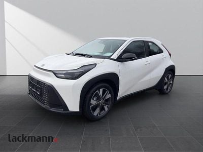 Neu Toyota Aygo X Active 117 PS (86 kW) 2026 Weiss SUV
