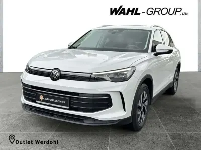 Gebraucht VW Tiguan Life 150 PS (110 kW) 2026 Pure white SUV