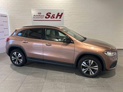 Mercedes GLA200