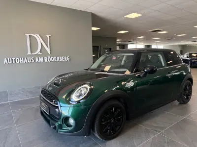 Gebraucht Mini John Cooper Works 192 PS (141 kW) 2018 Grün Kleinwagen