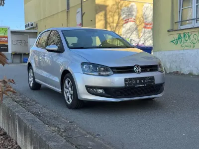 Gebraucht VW Polo Comfortline 105 PS (77 kW) 2010 Silber Kleinwagen