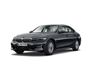 Gebraucht BMW 330e Sport Line 252 PS (185 kW) 2021 Grau Limousine