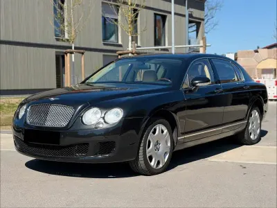 Gebraucht Bentley Continental Flying Spur 559 PS (411 kW) 2005 Schwarz Limousine