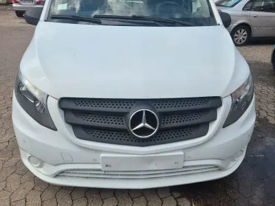 Używany Mercedes Vito 136 KM (100 kW) 2015 Biały Van