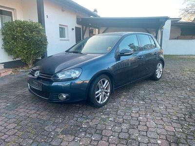 Gebraucht VW Golf VI Highline 110 PS (80 kW) 2009 Violet Kleinwagen