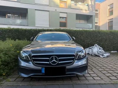 Gebraucht Mercedes 220 195 PS (143 kW) 2019 Silber Limousine