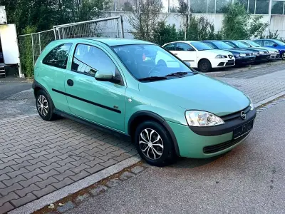 Gebraucht Opel Corsa Comfort 75 PS (55 kW) 2001 Grün Kleinwagen