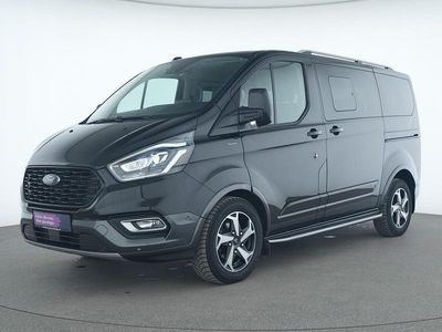Usata Ford Tourneo Active 185 CV (136 kW) 2022 Nero Monovolume