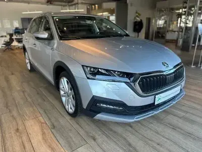Occasion Skoda Octavia Scout Scout 4x4 150 ch (110 kW) 2023 Argent Break