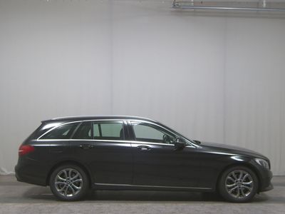 Mercedes C200