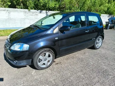 Gebraucht VW Fox 75 PS (55 kW) 2010 Schwarz Kleinwagen