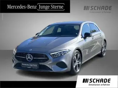 Używany Mercedes A180 Progressive 2025 Szary Sedan/Limuzyna